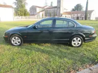 Usata Jaguar S-Type Executive 238 CV (175 kW) 2001 Verde Berlina