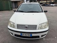 Usata Fiat Punto Active 59 CV (43 kW) 2009 Bianco Utilitaria