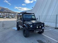 Usata Land Rover Defender S 122 CV (89 kW) 2007 Nero Station wagon