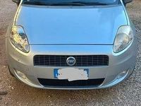 Usata Fiat Grande Punto Dynamic 95 CV (69 kW) 2006 Grigio Utilitaria
