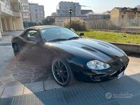 Usata Jaguar XKR Supercharged 363 CV (266 kW) 2000 Nero Cabrio