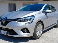 Usata Renault Clio V Business 91 CV (66 kW) 2022 Grigio Berlina
