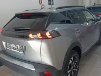 Usata Peugeot 2008 Allure 131 CV (96 kW) 2022 Grigio SUV
