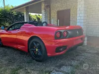 Usata Ferrari 360 400 CV (294 kW) 2002 Cabrio