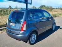 Usata Lancia Musa 90 CV (66 kW) 2009 Grigio Monovolume