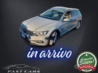 Usata VW Passat Business 150 CV (110 kW) 2022 Grigio Station wagon