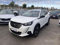 Usata Peugeot 2008 Allure 130 CV (95 kW) 2022 Bianco SUV
