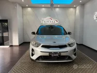 Usata Kia Stonic Style 116 CV (85 kW) 2019 Grigio SUV