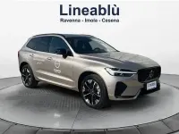 Usata Volvo XC60 Ultra 250 CV (183 kW) 2025 Oro SUV