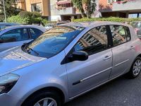Usata Renault Clio II 86 CV (63 kW) 2010 Argento Utilitaria