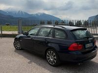 Usata BMW 318 143 CV (105 kW) 2008 Blu Station wagon