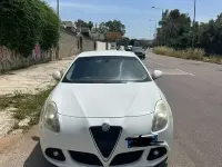Usata Alfa Romeo Giulietta Progression 105 CV (77 kW) 2010 Bianco Utilitaria