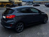 Begagnad Ford Fiesta ST-Line 86 HK (63 kW) 2018 Grå Sedan