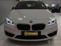 Usata BMW 220 Active Tourer Sport Line 190 CV (139 kW) 2015 Bianco Monovolume
