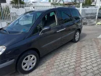 Usata Peugeot 807 140 CV (102 kW) 2007 Nero Monovolume