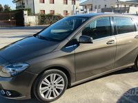 Usata Mercedes B200 Executive 156 CV (114 kW) 2014 Marrone Utilitaria