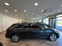Usado Audi A4 170 CV (125 kW) 2019 Gris Familiar