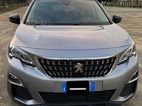 Usata Peugeot 3008 GT-line 120 CV (88 kW) 2017 Grigio SUV