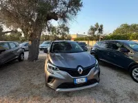 Usata Renault Captur Rive Gauche 140 CV (102 kW) 2022 Grigio SUV