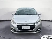 Gebraucht Peugeot 208 Active 82 PS (60 kW) 2016 Grau Kleinwagen