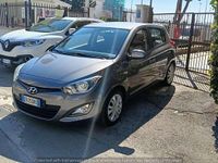 Usata Hyundai i20 Edition 84 CV (61 kW) 2013 Grigio Utilitaria