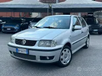 Usata VW Polo Highline 75 CV (55 kW) 2000 Grigio Berlina