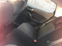 Usata Ford Fiesta 2017 Grigio Utilitaria