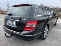Usata Mercedes C200 136 CV (100 kW) 2010 Nero Station wagon