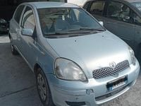 Usata Toyota Yaris 2004 Berlina