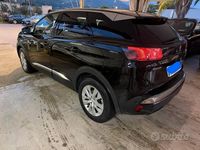 Usata Peugeot 3008 Allure 130 CV (95 kW) 2022 Nero SUV