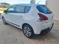 Usata Peugeot 3008 115 CV (84 kW) 2015 Bianco Station wagon
