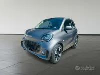 Usata Smart ForTwo Coupé Passion 60 kW (82 CV) 2023 Grigio Utilitaria