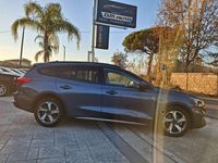 Usata Ford Focus ST-Line 120 CV (88 kW) 2020 Blu/azzurro Station wagon
