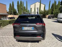 Usata Toyota RAV4 Hybrid Style 178 CV (130 kW) 2024 Grigio SUV