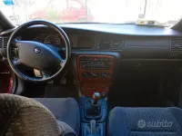 Usata Opel Vectra 90 CV (66 kW) 1996 Rosso Berlina
