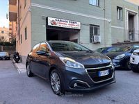 Usata Peugeot 208 Active 82 CV (60 kW) 2016 Grigio Utilitaria