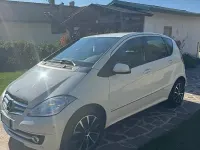 Usata Mercedes A180 109 CV (80 kW) 2011 Utilitaria
