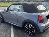 Begagnad Mini John Cooper Works Cabriolet Essential 231 HK (169 kW) 2022 Grå Cab