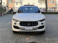 Usata Maserati Levante GranLusso 250 CV (183 kW) 2019 Bianco SUV
