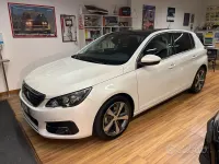 Usata Peugeot 308 Allure 131 CV (96 kW) 2018 Bianco Berlina