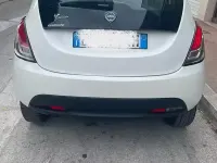 Usata Lancia Ypsilon 85 CV (62 kW) 2013 Bianco Utilitaria