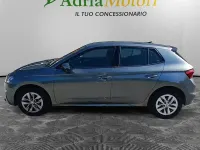 Usata Skoda Fabia Ambition 80 CV (58 kW) 2023 Grigio scuro Utilitaria