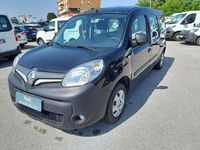 Usata Renault Kangoo 116 CV (85 kW) 2021 Nero Station wagon