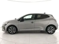 Usata Renault Clio Techno 91 CV (66 kW) 2025 Grigio Utilitaria