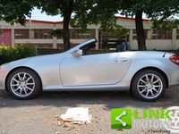 Usata Mercedes SLK280 231 CV (169 kW) 2005 Grigio Cabrio