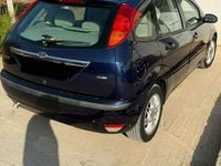 Usata Ford Focus 116 CV (85 kW) 2004 Blu Utilitaria