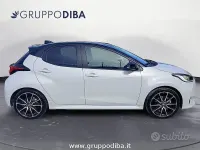 Usata Toyota Yaris Hybrid Sport 92 CV (67 kW) 2023 Grigio Berlina