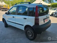 Usado Fiat Panda 4x4 Active 69 CV (50 kW) 2006 Blanco Utilitario