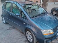 Usata Fiat Idea 95 CV (69 kW) 2004 Blu Monovolume