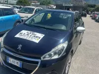 Usata Peugeot 208 Active 75 CV (55 kW) 2018 Blu Utilitaria